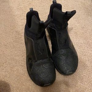 Black Puma shoes